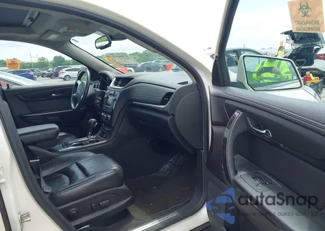 2015 Chevrolet Traverse Ltz z USA, uszkodzony, nr VIN 1GNKRJKD5FJ201035